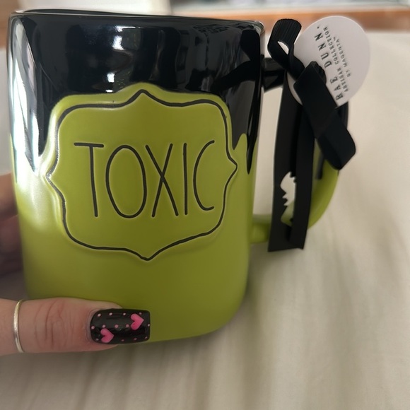 Rae Dunn Halloween Toxic Coffee / Tea Mug - Picture 5 of 5